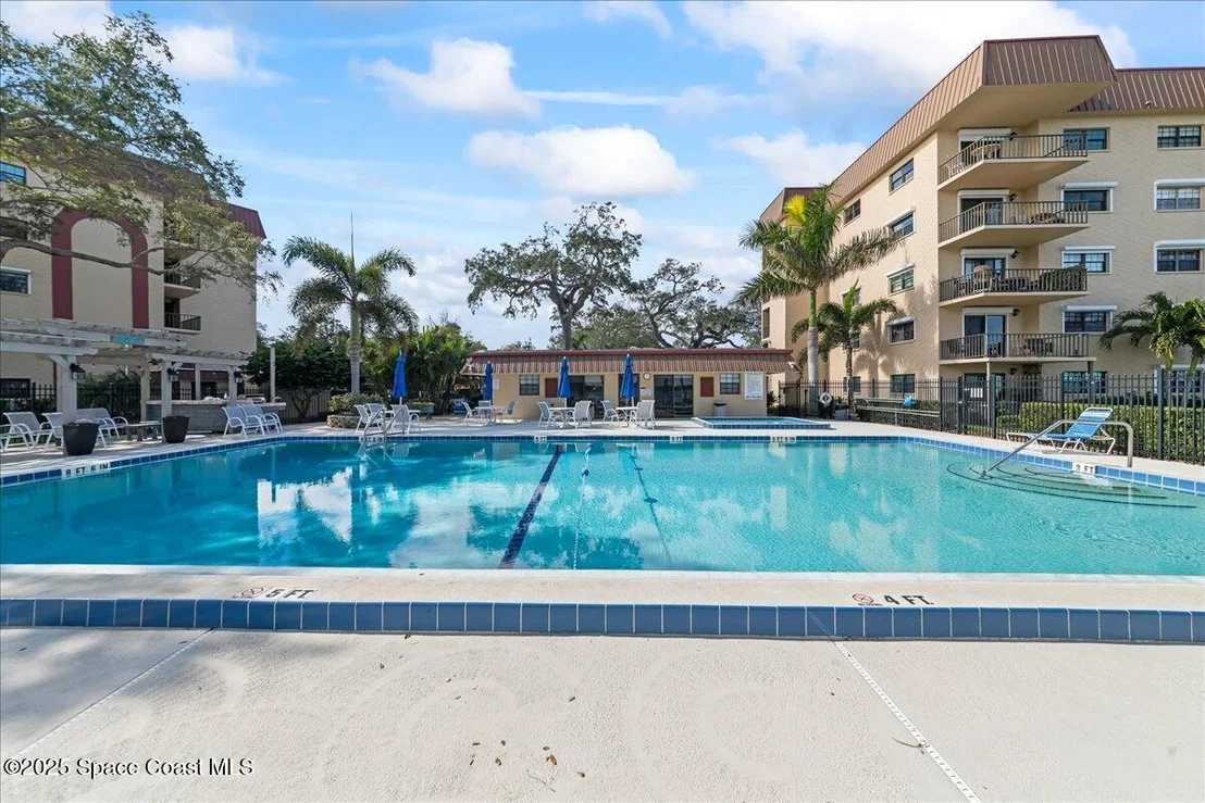 Photo of Unit 303 at 1049 Rockledge Drive