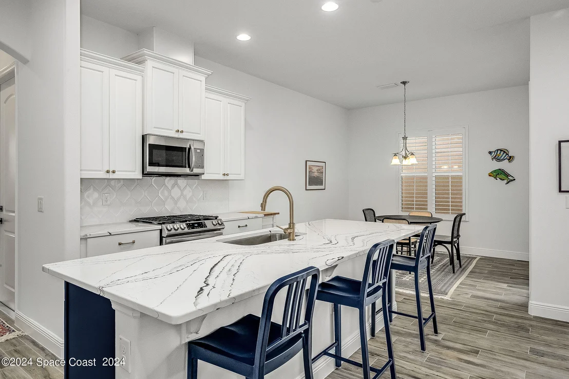 Photo of 8536 Lyside Drive