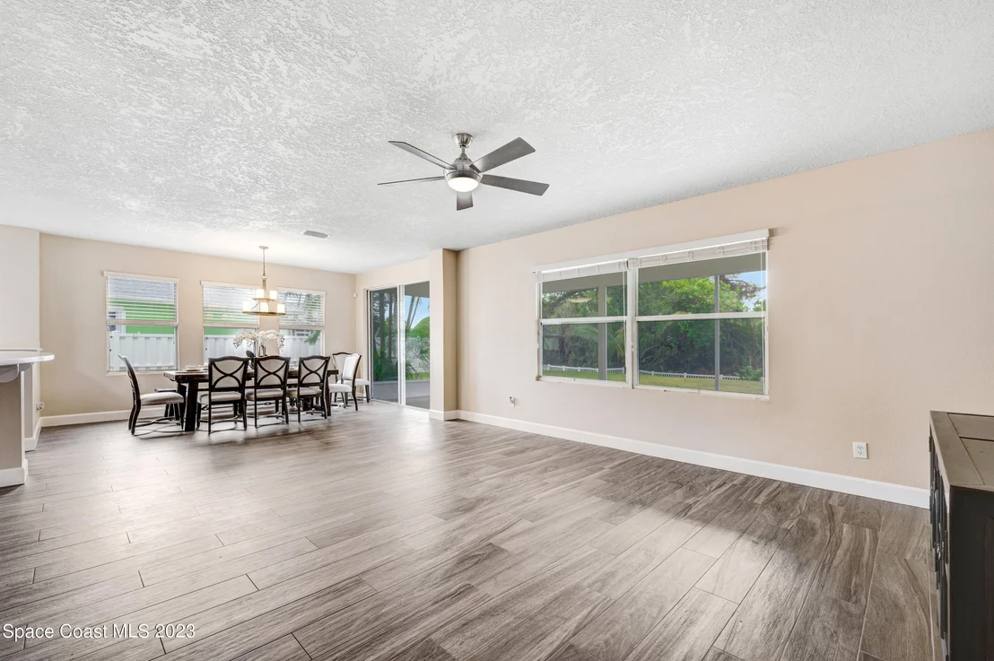 Photo of 3910 Waterford Drive