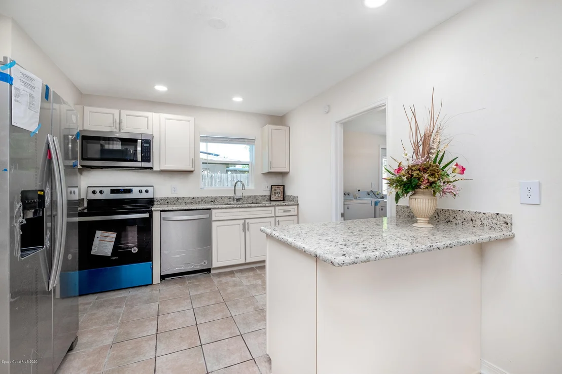 Photo of 1605 Breeze Lane