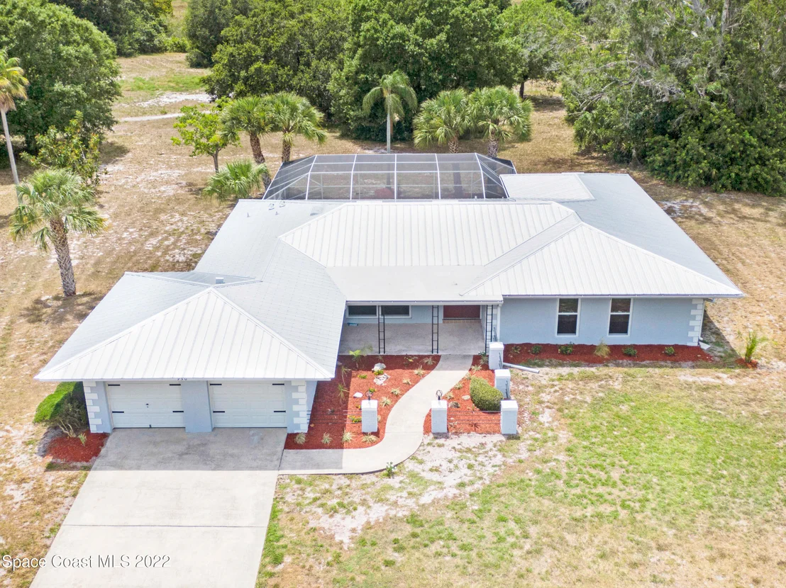 Photo of 950 Waialae Circle NE