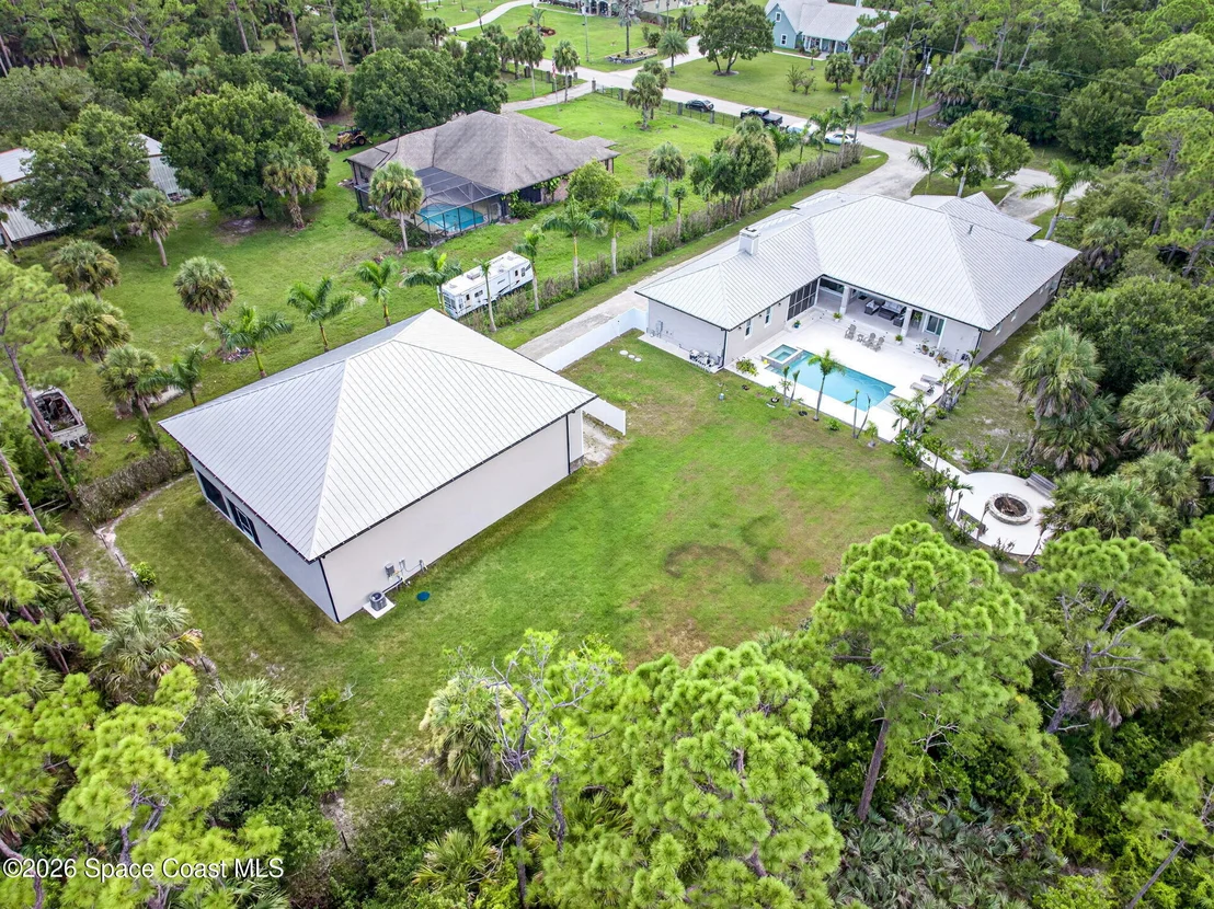 Photo of 3865 Reynolds Road