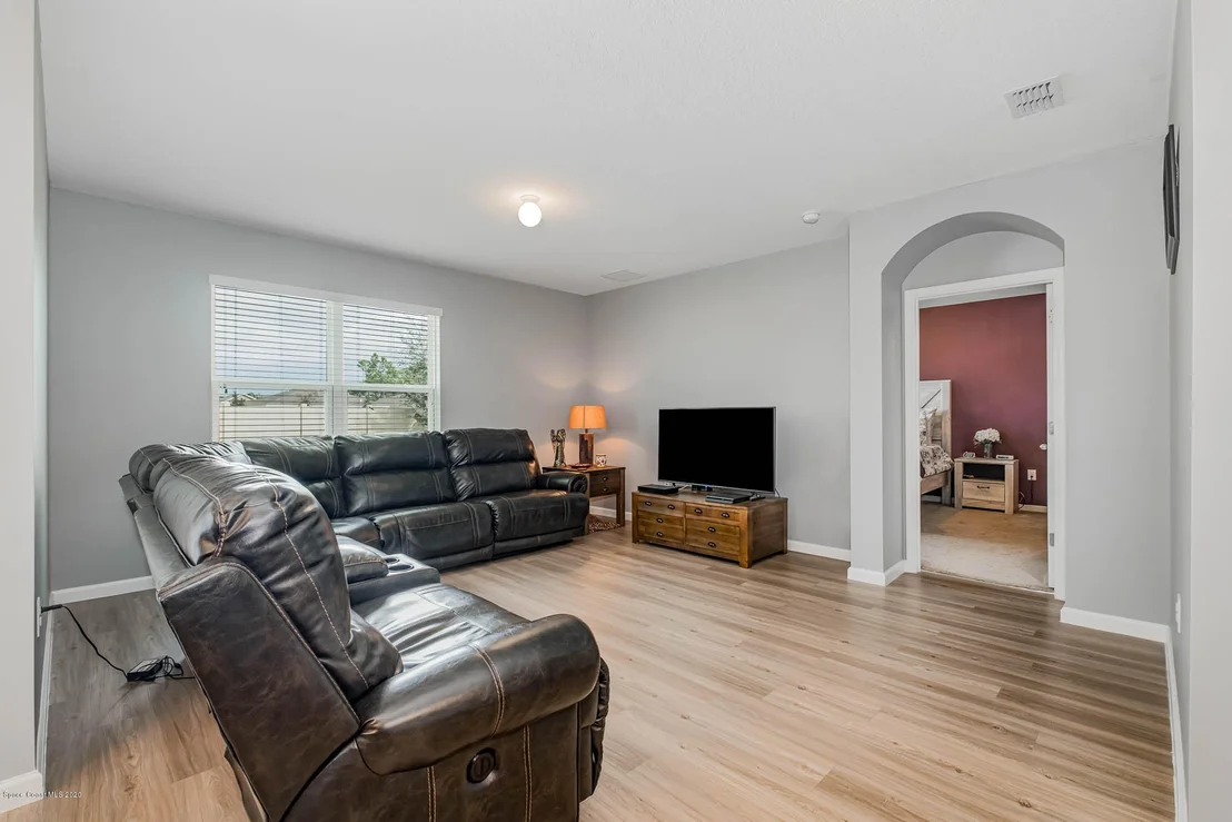 Photo of 309 Forest Trace Circle