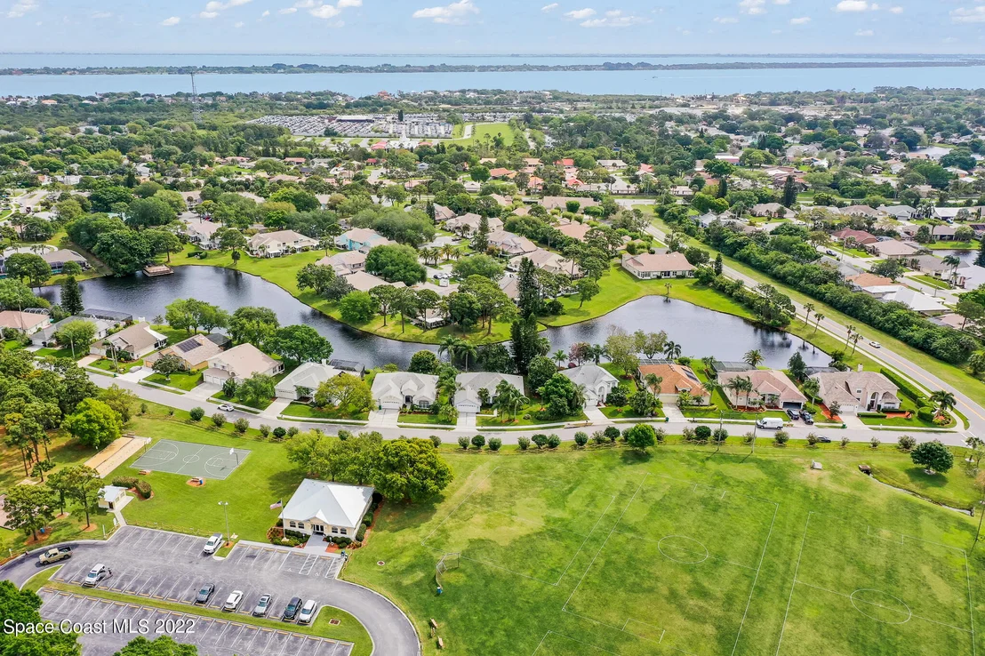 Photo of 631 Autumn Glen Drive