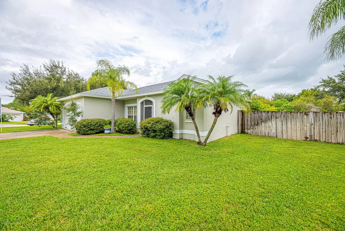 Photo of 1445 Colt Way