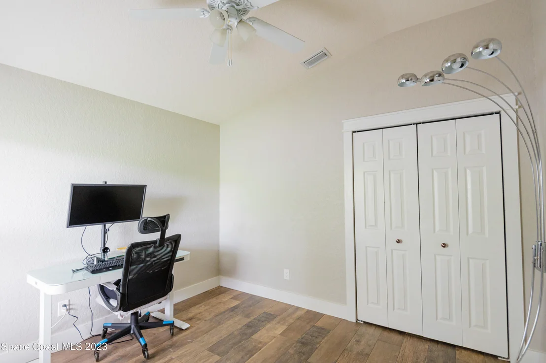 Photo of 4569 Chastain Drive