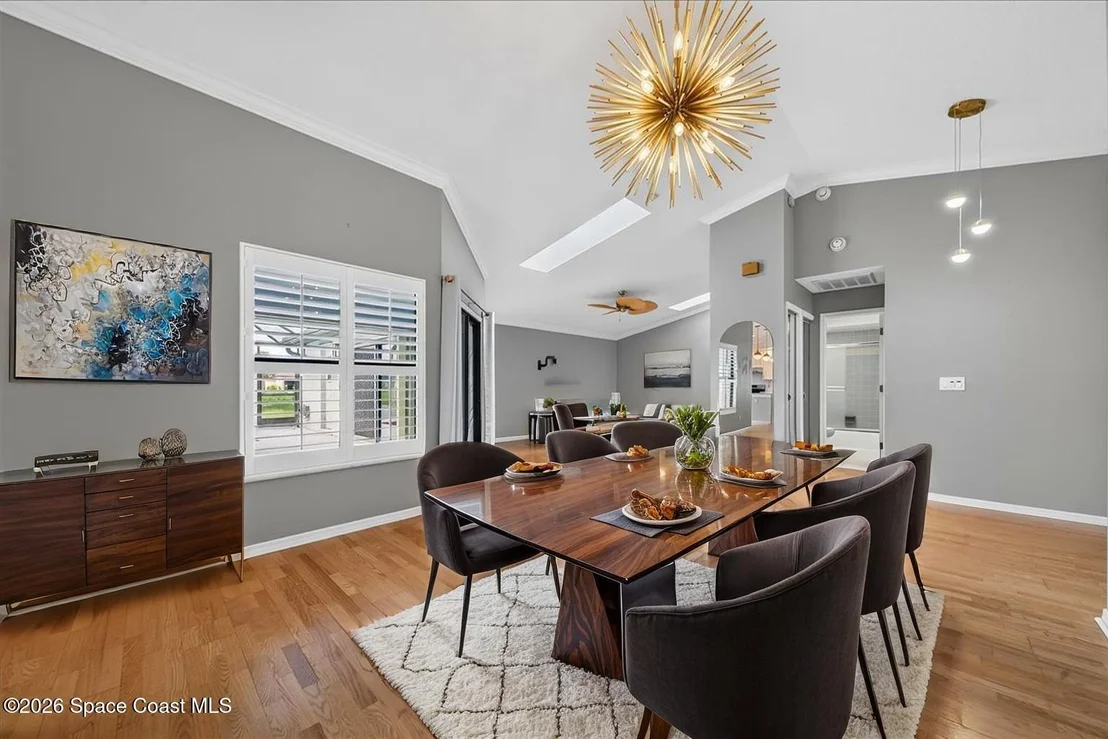 Photo of 340 Oak Haven Drive