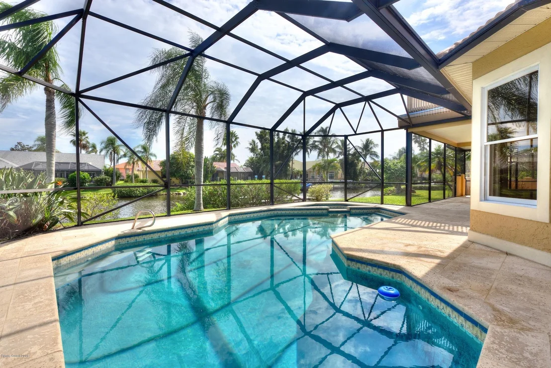 Photo of 545 Lanternback Island Drive