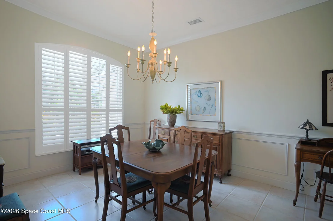 Photo of 120 Bayshore Drive