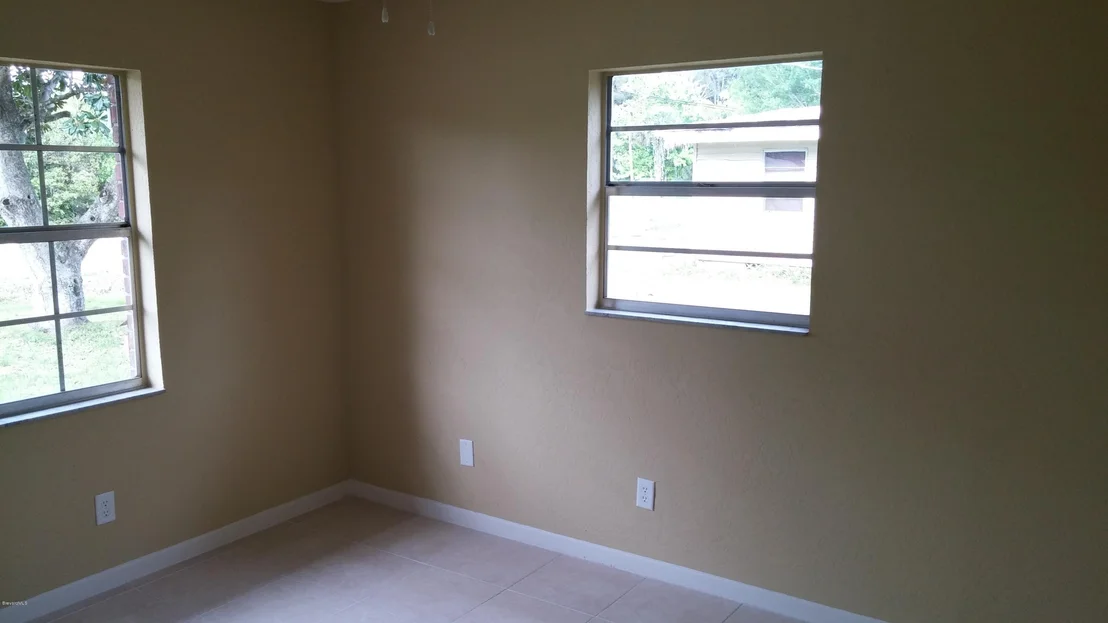 Photo of 7545 Sheridan Road