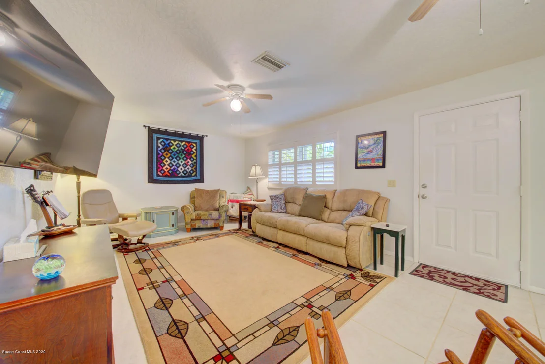 Photo of 309 W Exeter Street