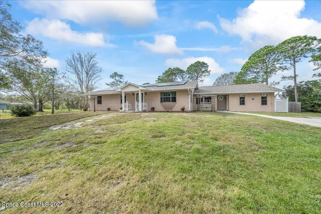 Photo of 3450 Weber Road