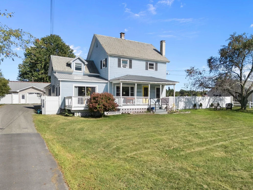 Unit for sale at 1877 Fort Bridgman, Vernon, VT 05354