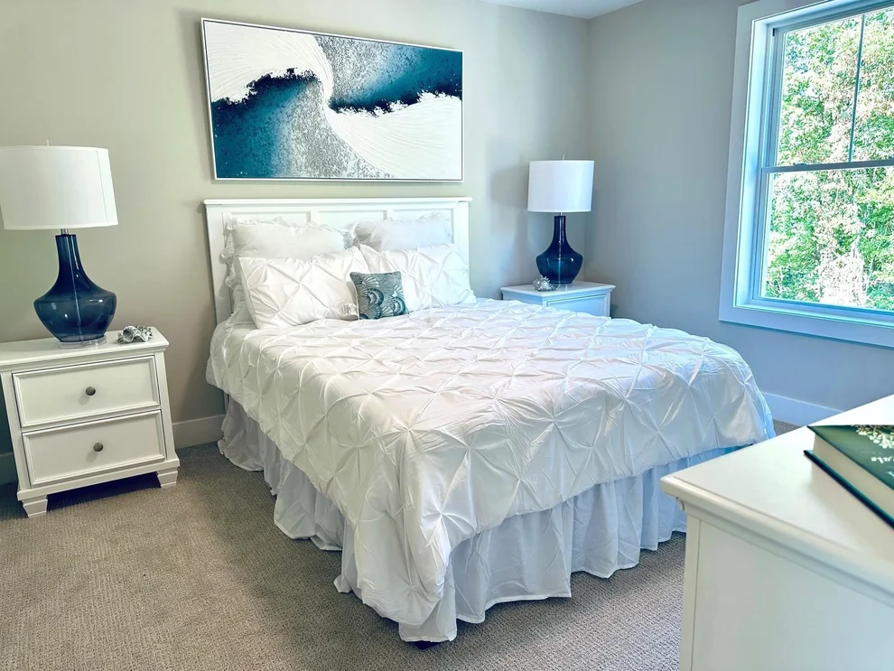 Unit for sale at 11 Elise, Londonderry, NH 03053