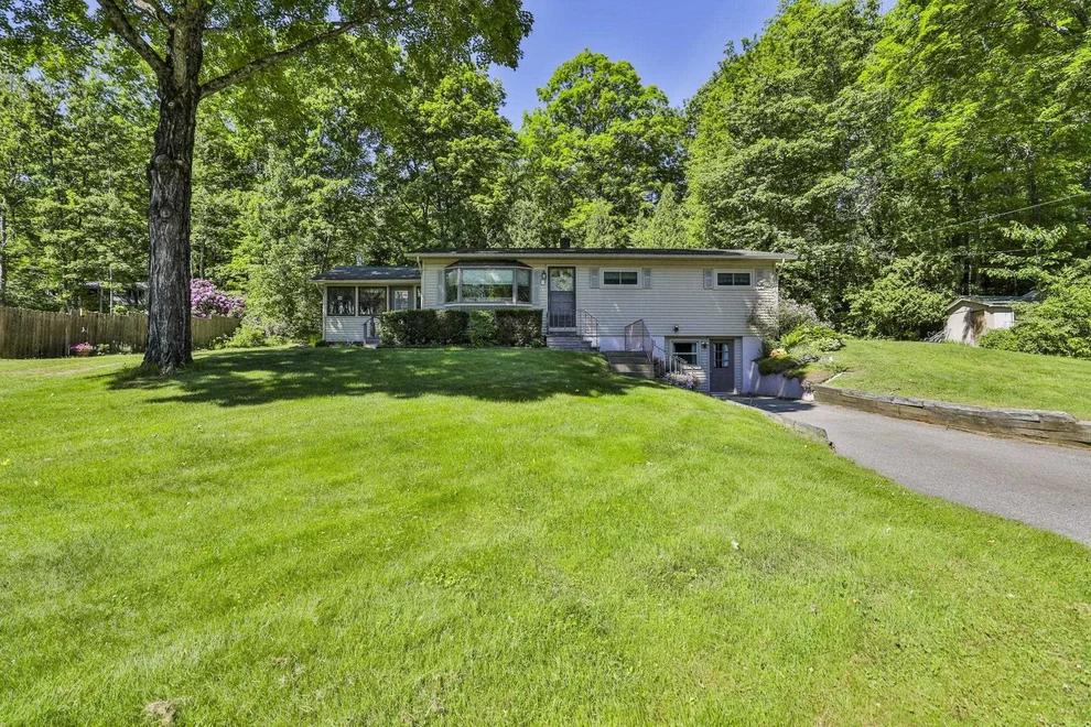 Unit for sale at 2 Dove, Boscawen, NH 03303