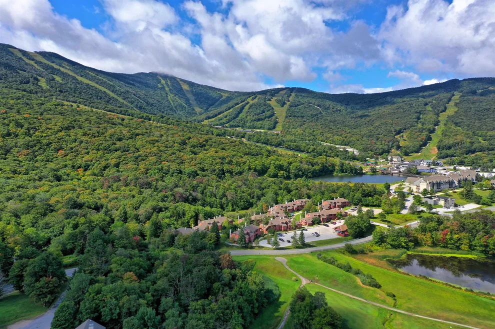 Unit for sale at 526 East Mountain, Killington, VT 05751