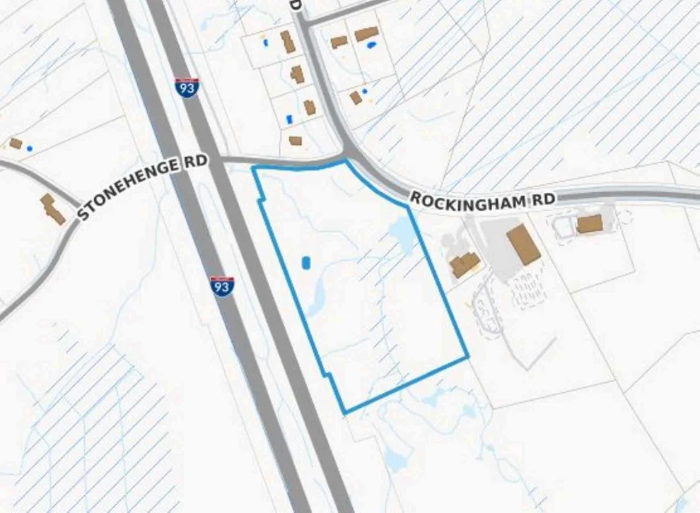 Unit for sale at 75 Rockingham, Londonderry, NH 03053