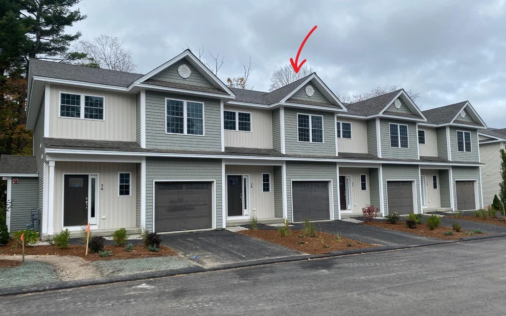 Unit for sale at 3B Dearborn, Goffstown, NH 03045