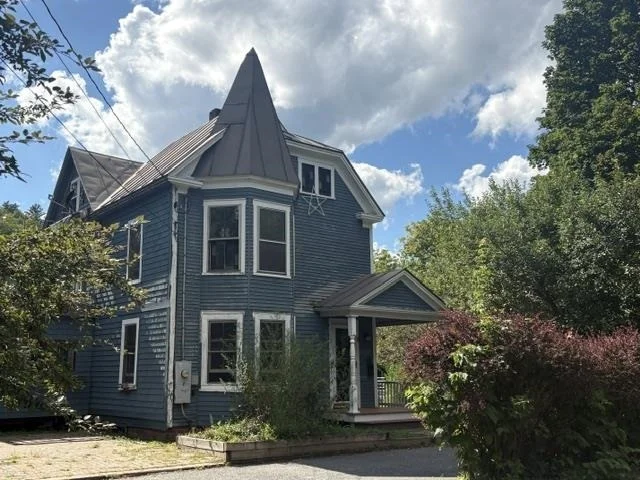 Unit for sale at 11 Maple, Woodstock, VT 05091