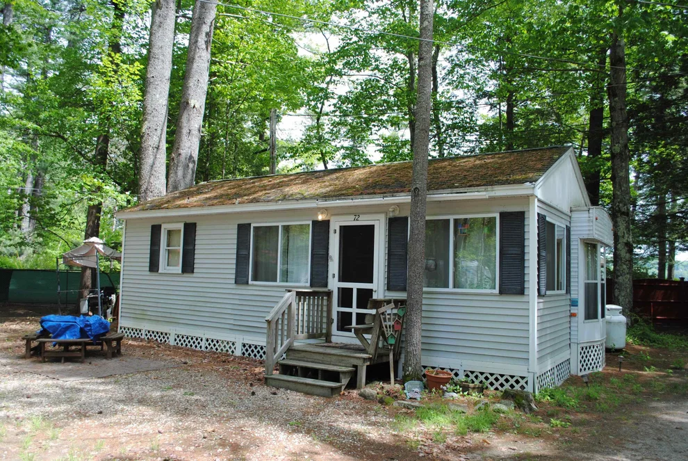 Unit for sale at 72 Lanes End, Tuftonboro, NH 03850