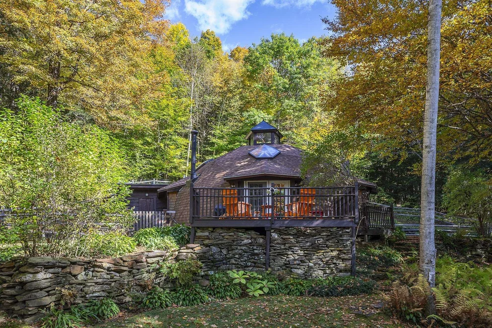 Unit for sale at 1956 Rush Meadow, West Windsor, VT 05089