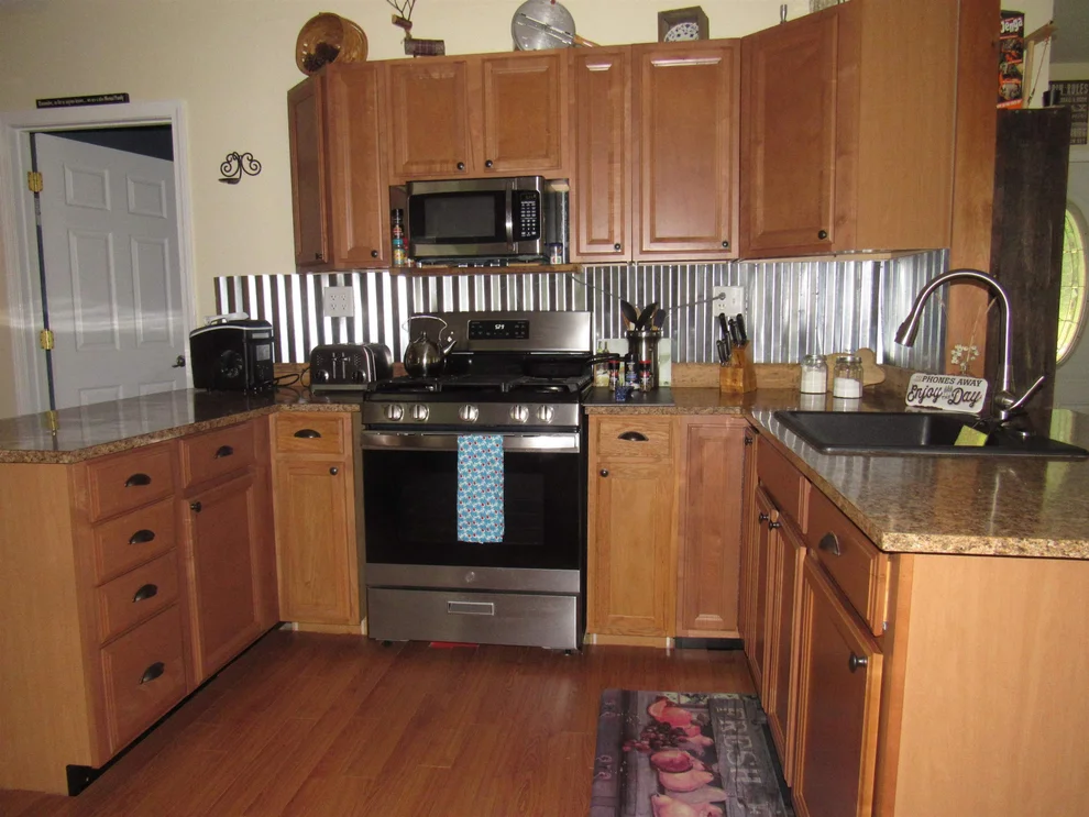 Unit for sale at 21 Maple Hill, Holland, VT 05830