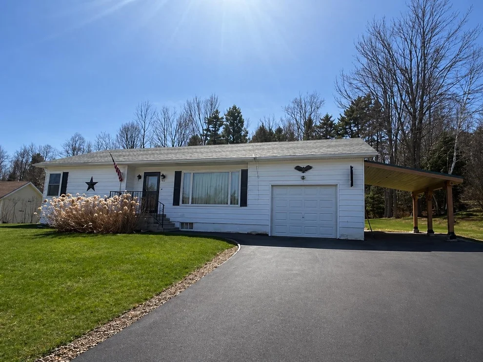 Unit for sale at 25 Bret, Berlin, NH 03570