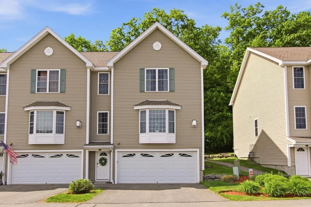 Unit for sale at 4 Aster, Hudson, NH 03051