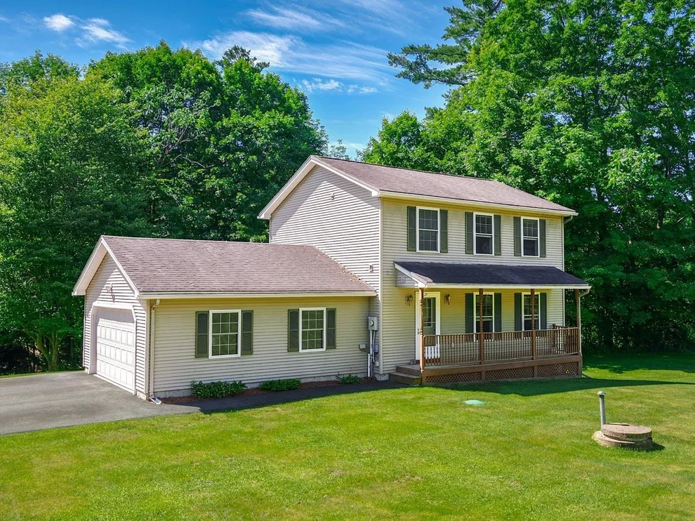 Unit for sale at 177 Westford, Milton, VT 05468