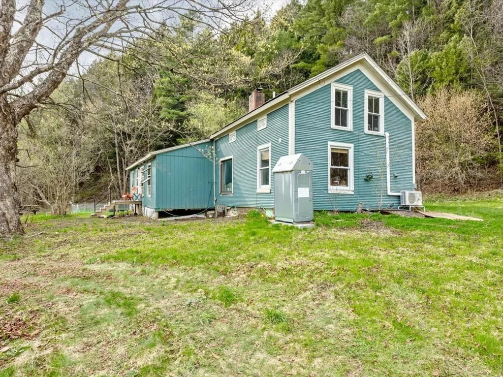 Unit for sale at 72 Pine Cliffs, Fletcher, VT 05464