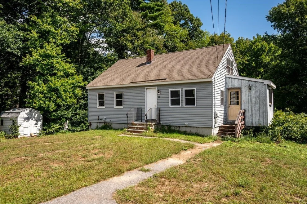 Unit for sale at 11 Sunrise, Plaistow, NH 03865