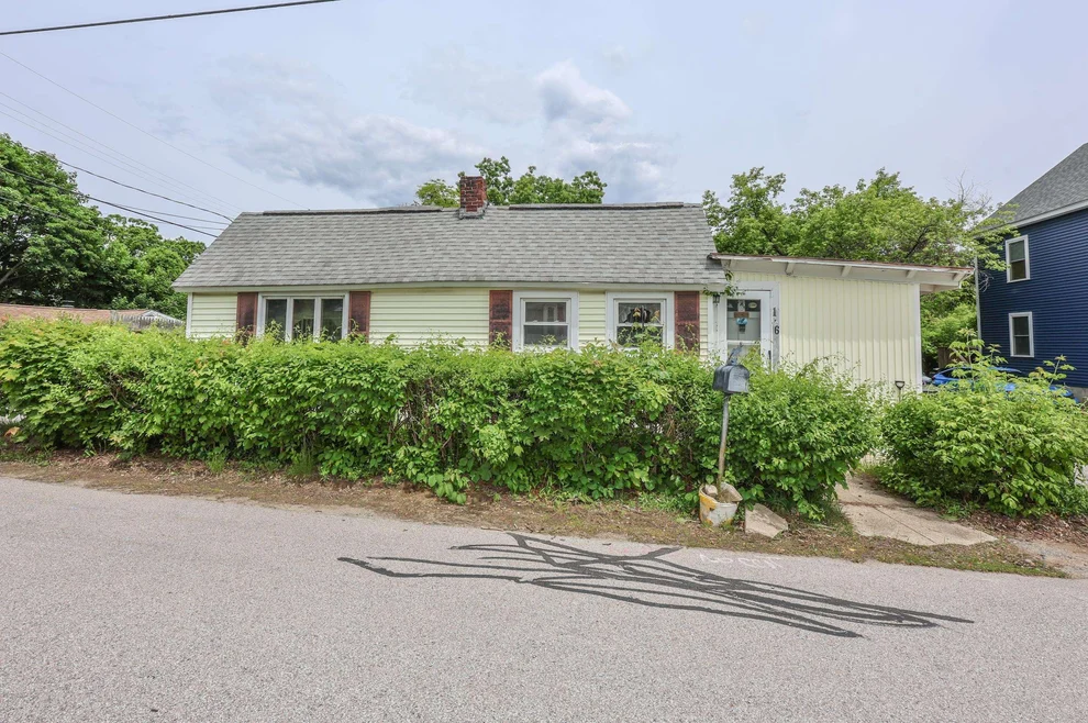 Unit for sale at 186 Peabody, Manchester, NH 03109