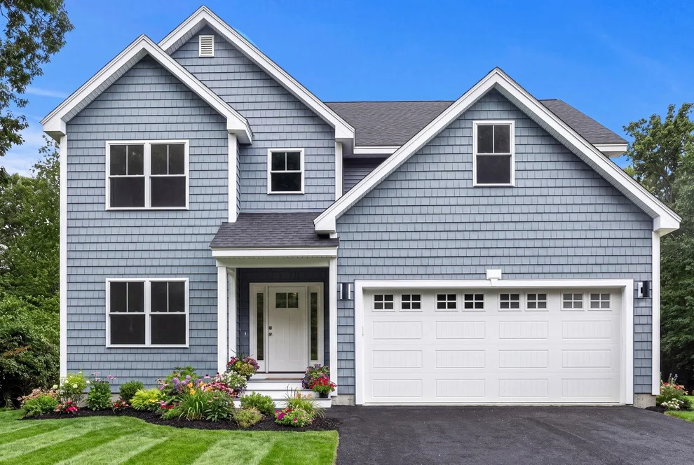 Unit for sale at 61 Noyes, Londonderry, NH 03053