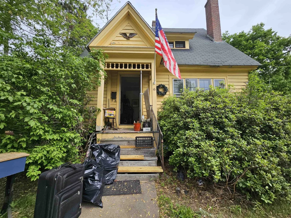 Unit for sale at 16 Palm, Concord, NH 03301