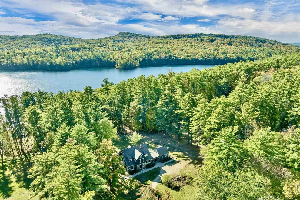 Unit for sale at 377 Wentworth, Brookfield, NH 03872
