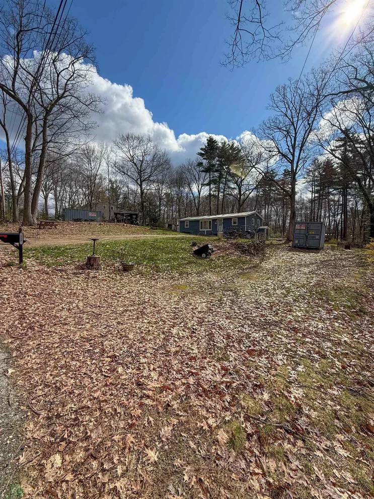 Unit for sale at 117 Hunting, Auburn, NH 03032