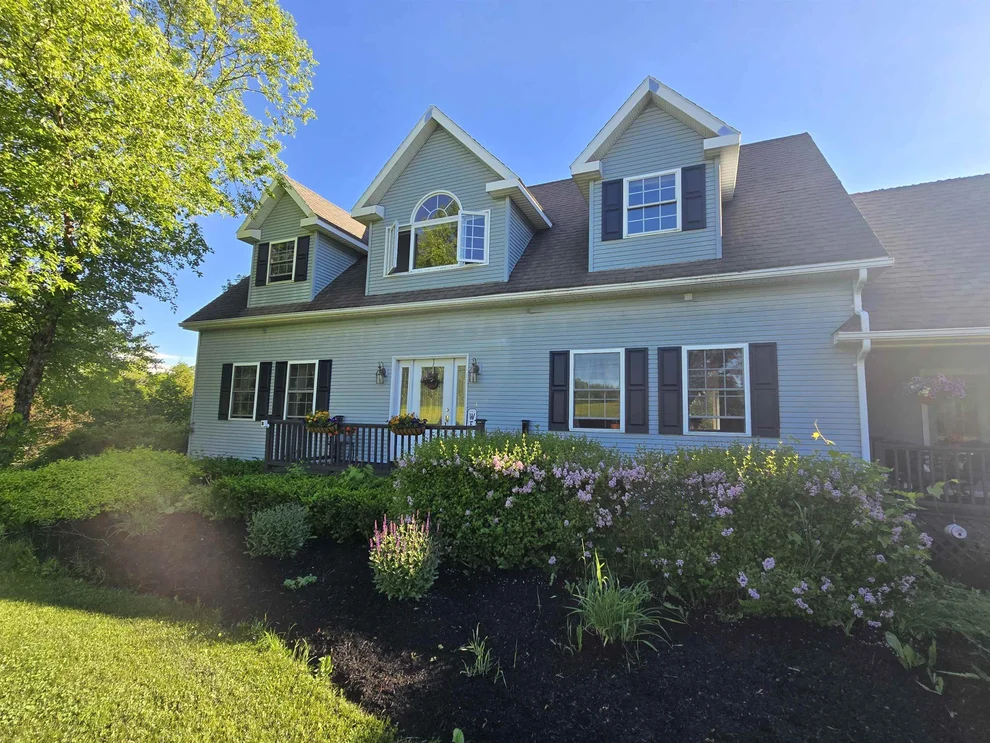 Unit for sale at 892 Burton Hill, Barton, VT 05822