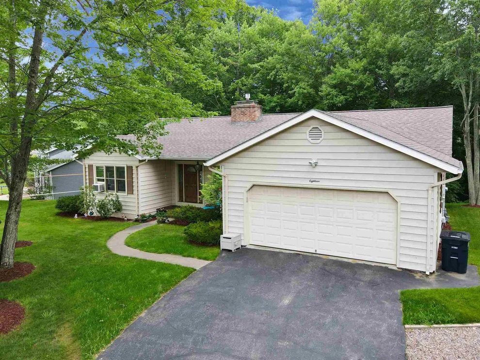 Unit for sale at 18 Corduroy, Essex, VT 05452