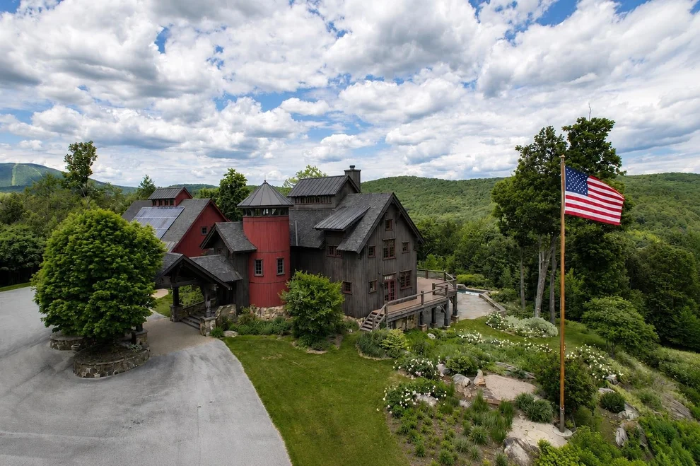 Unit for sale at 816 Black Bear, Jamaica, VT 05343