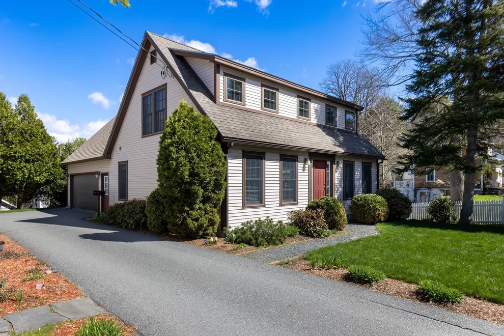 Unit for sale at 8 Fairview, Hanover, NH 03755