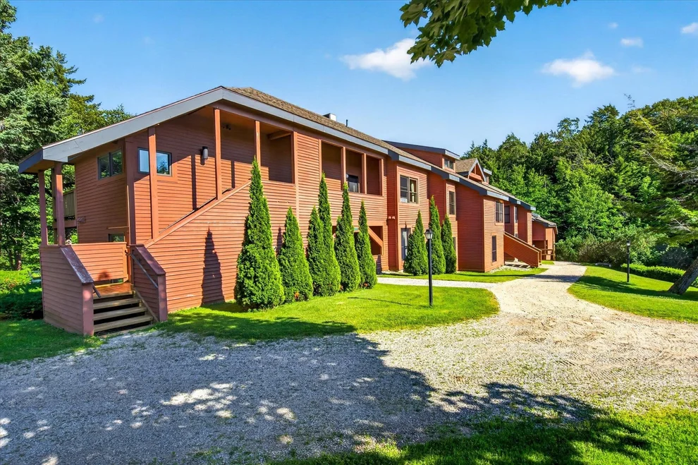 Unit for sale at 530 East Mountain, Killington, VT 05751