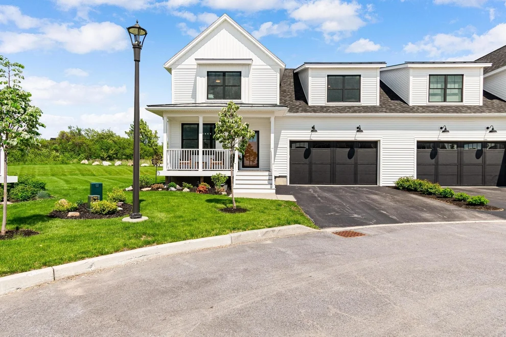 Unit for sale at 243 Aurora, South Burlington, VT 05403