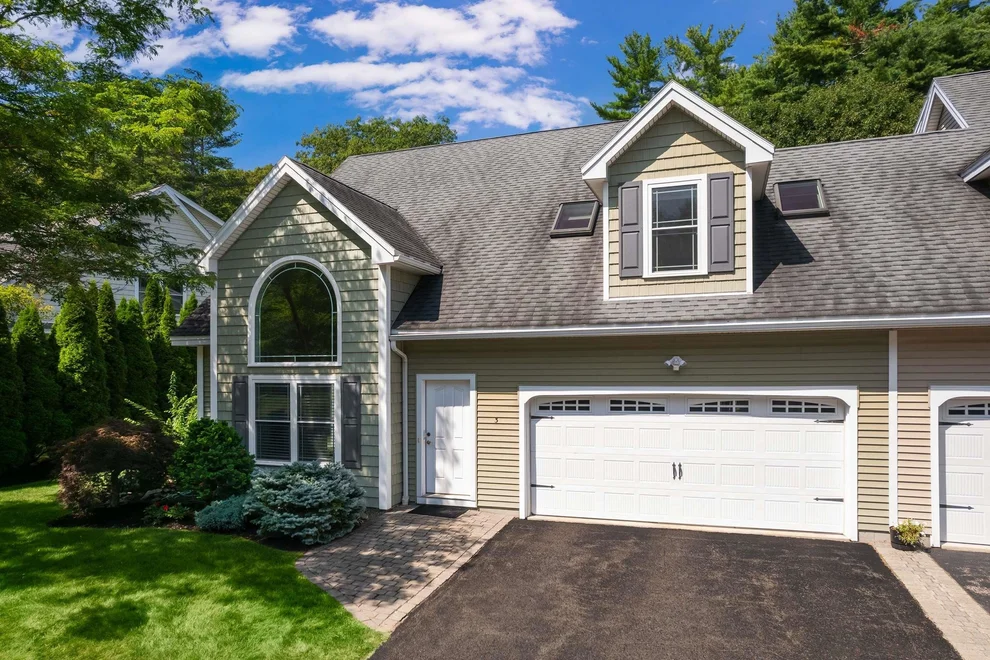 Unit for sale at 3 Orin, York, ME 03909
