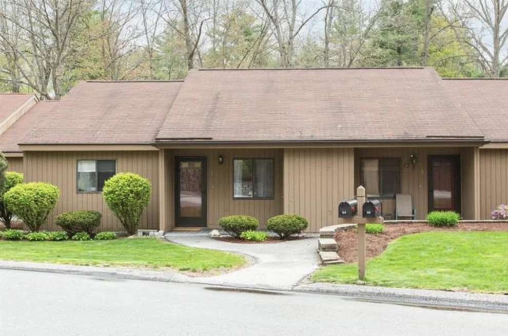 Unit for sale at 22 Essex Green, Merrimack, NH 03054