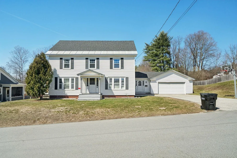 Unit for sale at 20 School, Newport, NH 03773