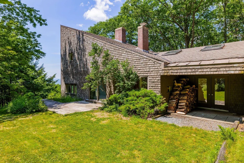 Unit for sale at 75 Eastman Hill, Lebanon, NH 03766