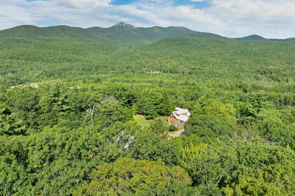 Unit for sale at 17 Croto, Albany, NH 03818