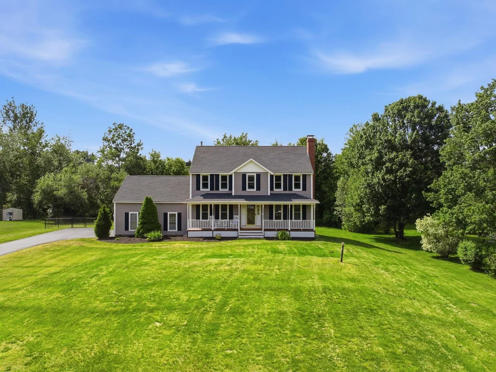 Unit for sale at 17 Donmac, Derry, NH 03038