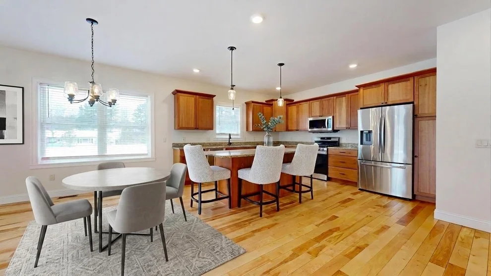 Unit for sale at 154 Chase, Essex, VT 05452