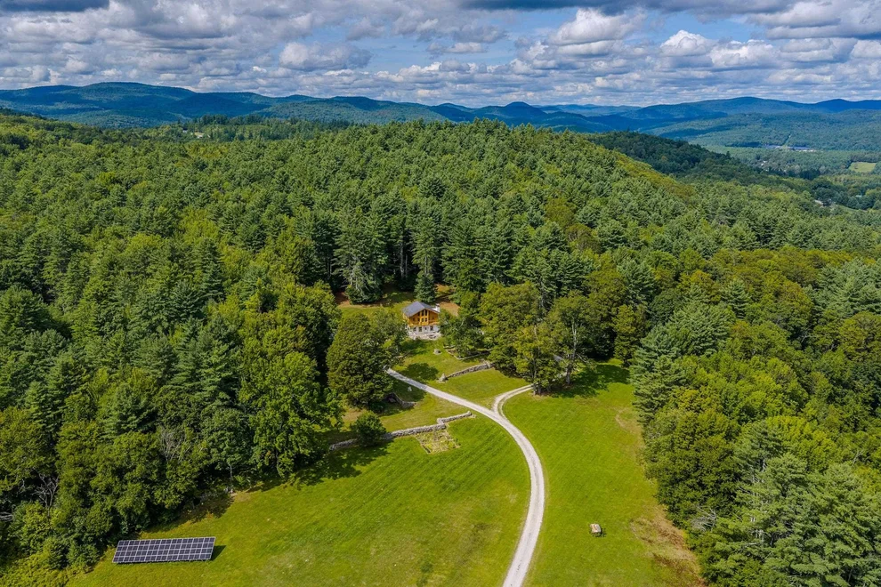 Unit for sale at 1260 Grafton, Chester, VT 05143